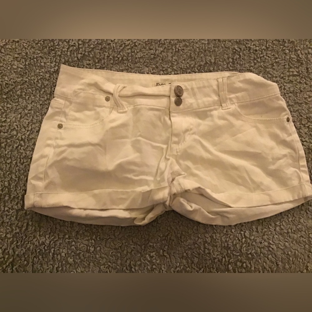 Four pairs of women’s shorts